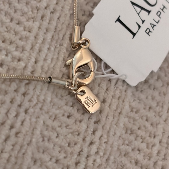 NWT Lauren Ralph Lauren Gold Tone Crystal Pave Pear Collar Necklace - Picture 5 of 7